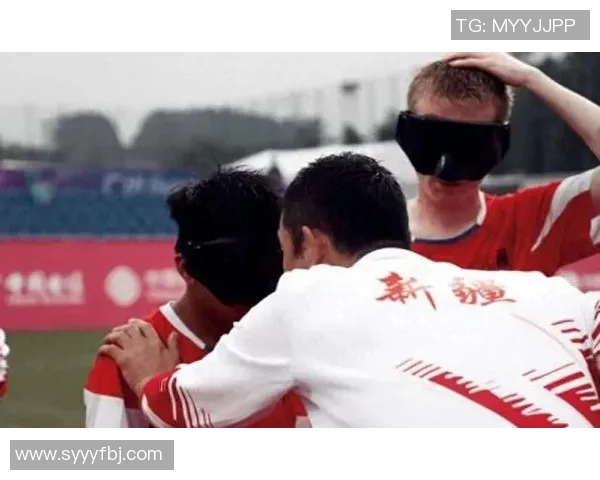 新疆足球明星分享成长经历与梦想追逐的精彩视频